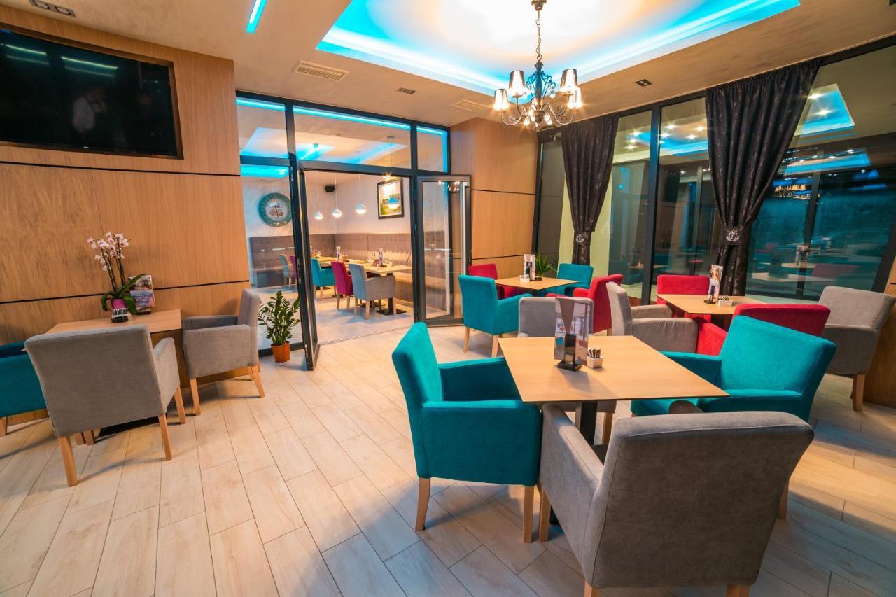 Motel Felikitas Laktaši Kültér fotó