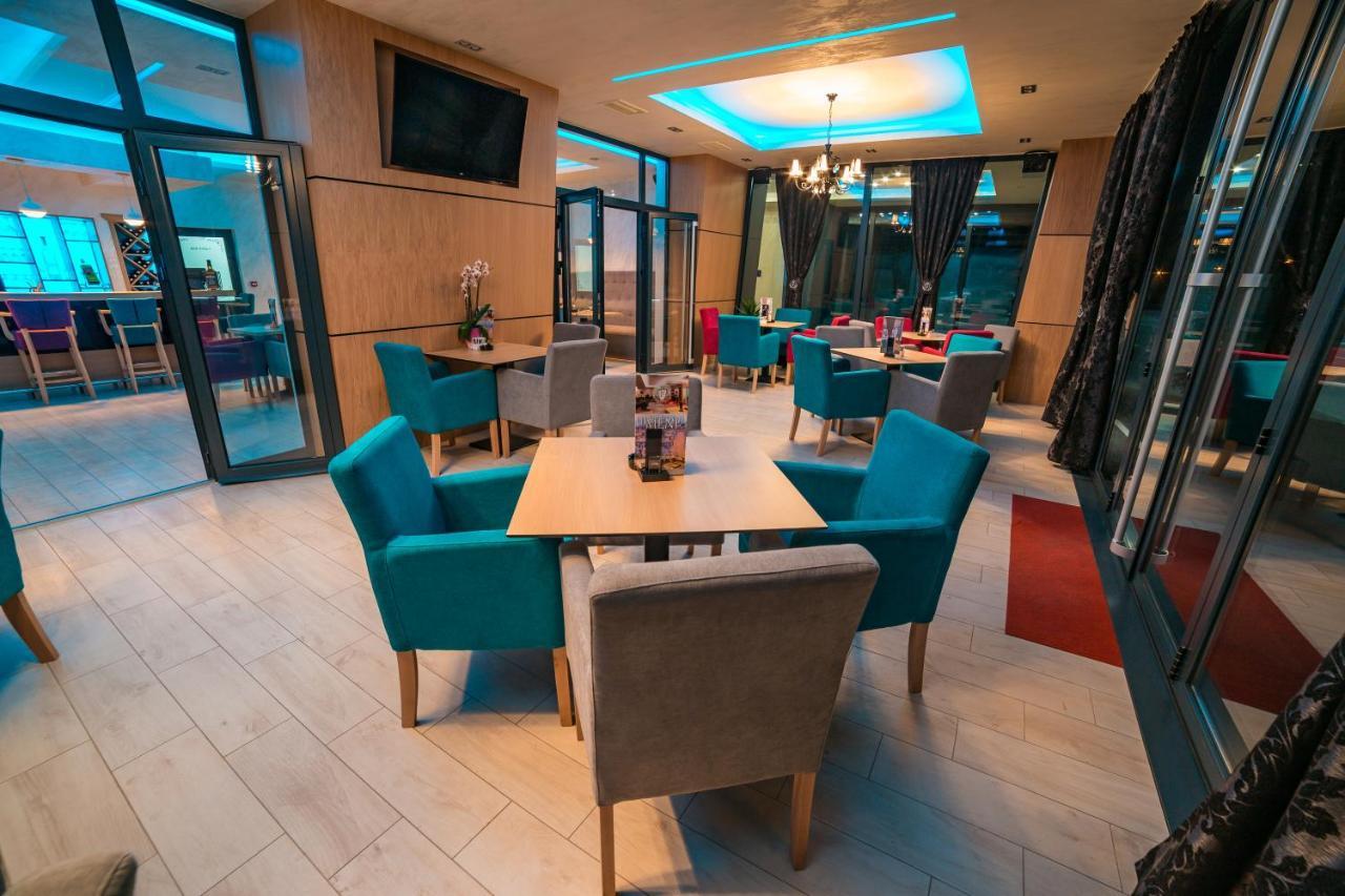 Motel Felikitas Laktaši Kültér fotó