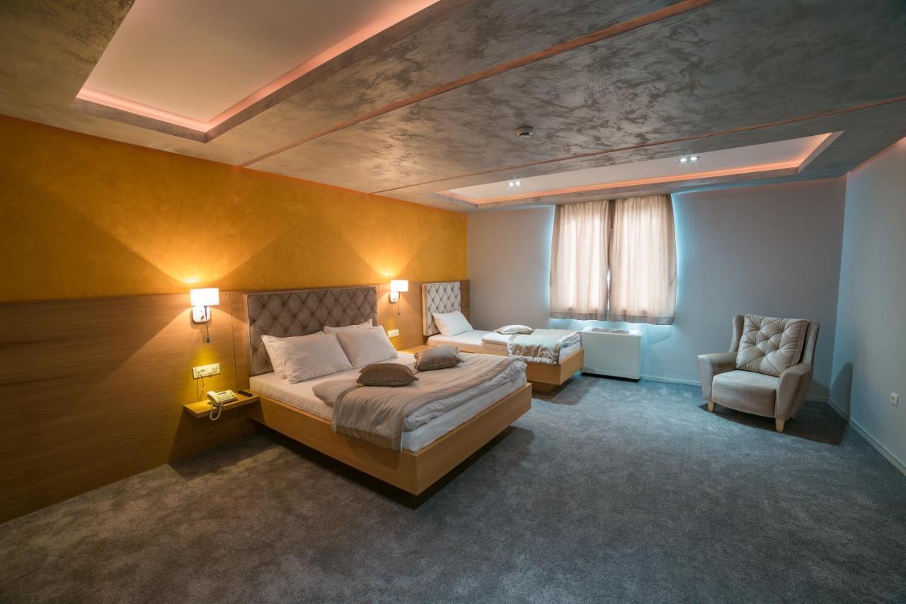 Motel Felikitas Laktaši Kültér fotó