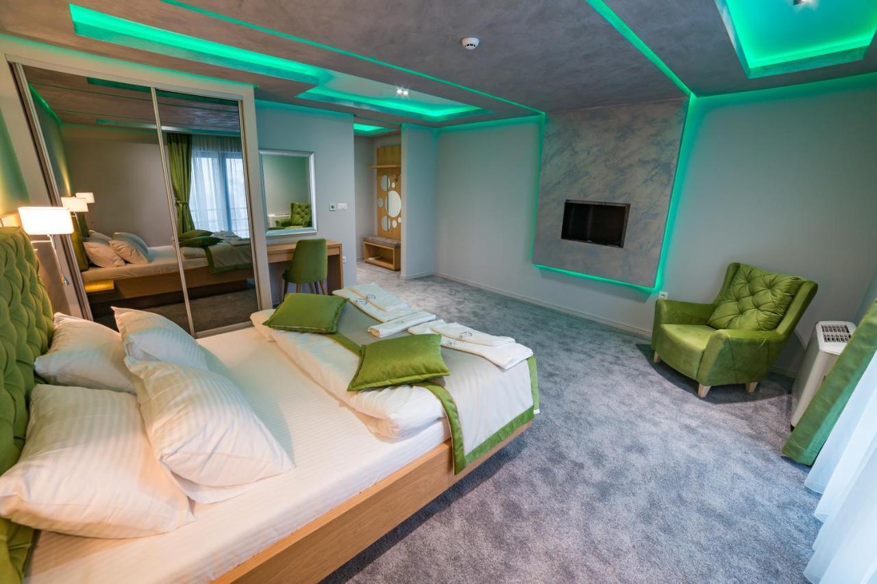 Motel Felikitas Laktaši Kültér fotó