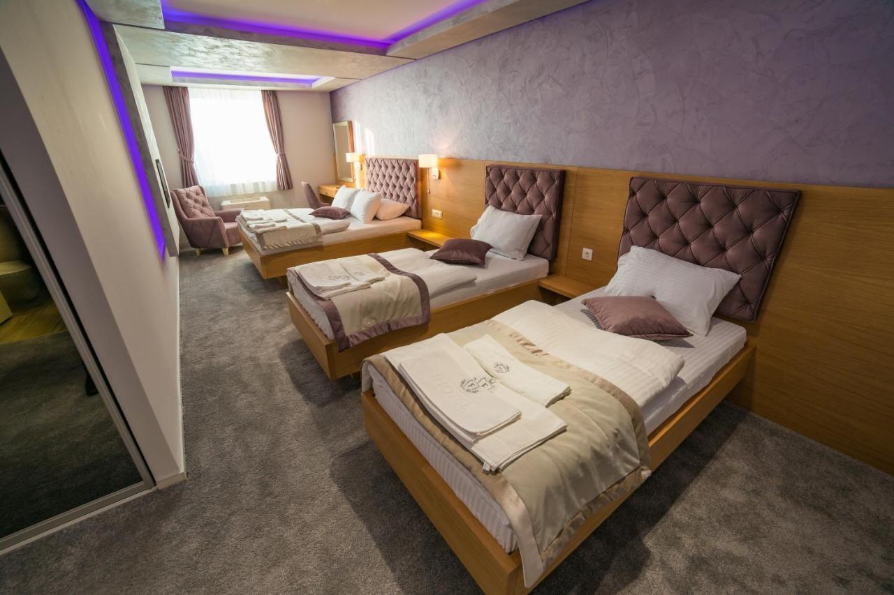 Motel Felikitas Laktaši Kültér fotó